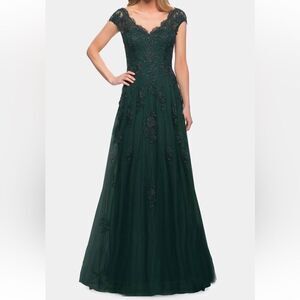 La Femme Embellished Tulle & Lace A-Line Gown Dark Emerald Size 4 NEW MSRP $599